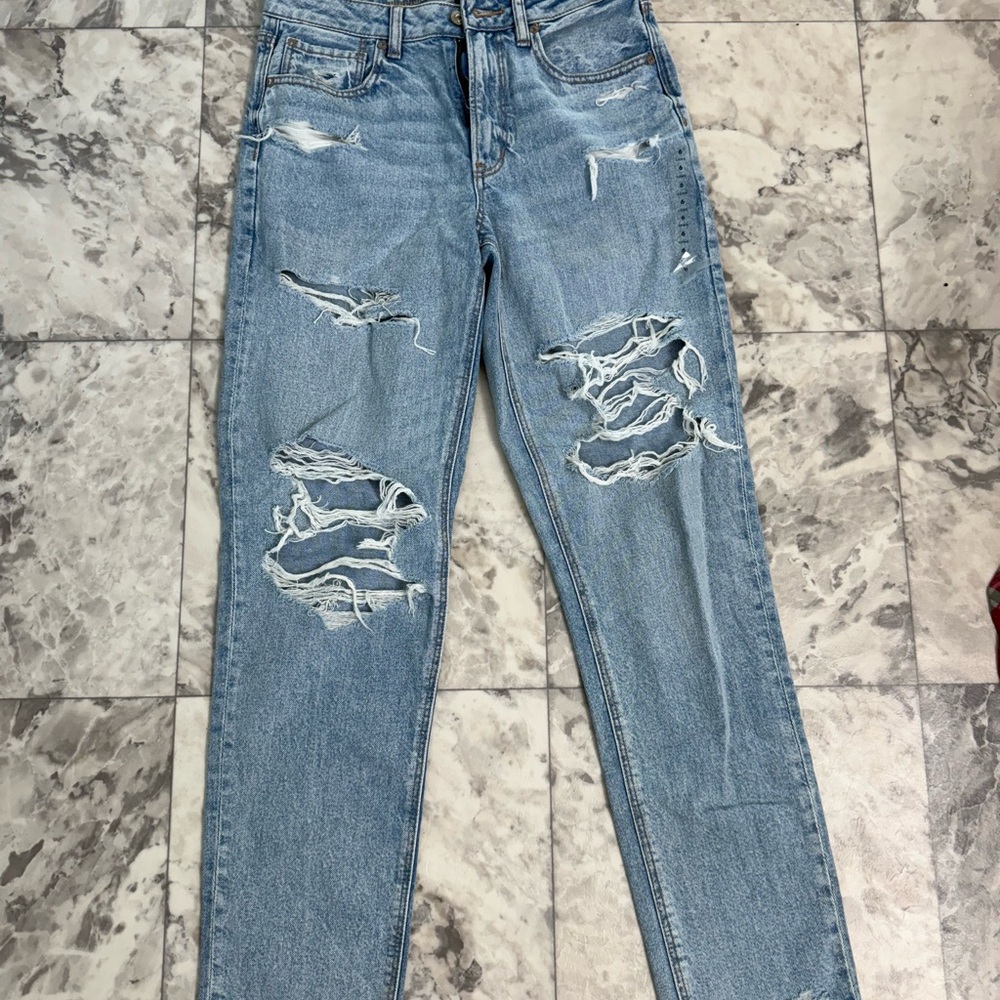 American Eagle Outfitters Blue Straight Leg Strigid Ripped Mom Jeans